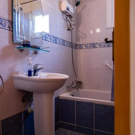 2bdr Spacious Aprtm Near The Sea * Scala